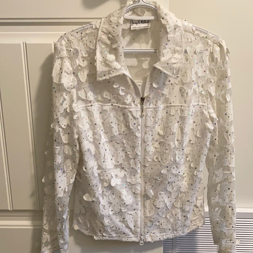 jacket/top see through top yokes. Flower appliqués
